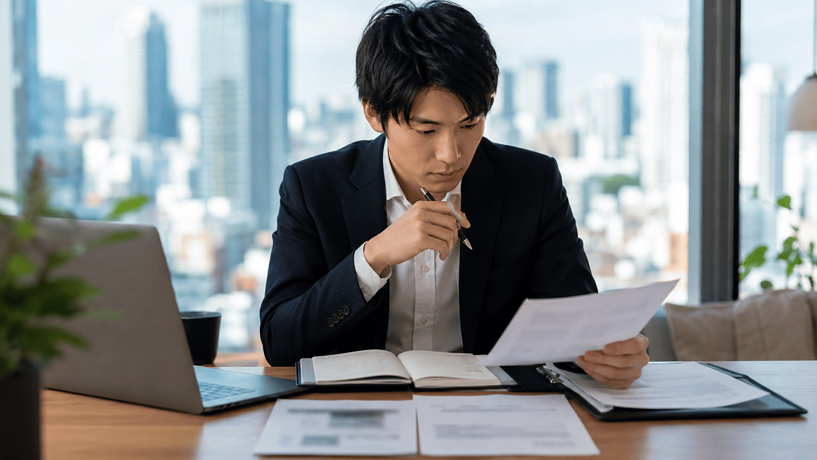 応募書類と面接準備のイメージ